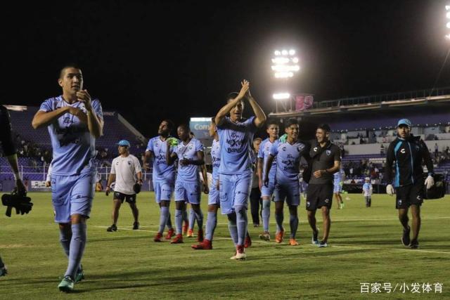 周琦14+16广东轻取首钢夺9连胜 曾凡博11+7