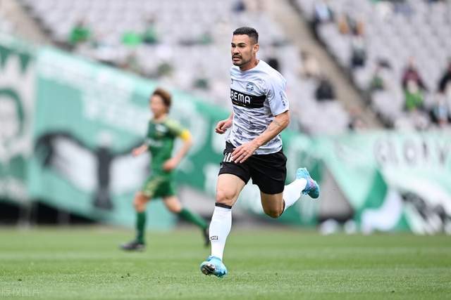 哈登三双快船大胜猛龙4连胜 格林36分火箭灭蜂